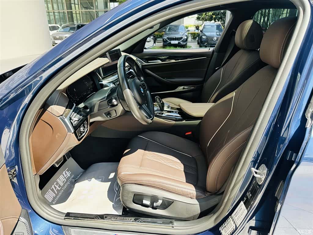 BMW 5 Series, 2021 11