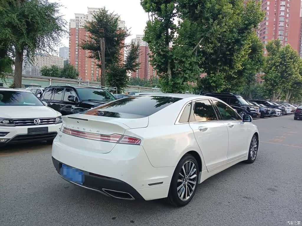 Lincoln MKZ, 2018 15