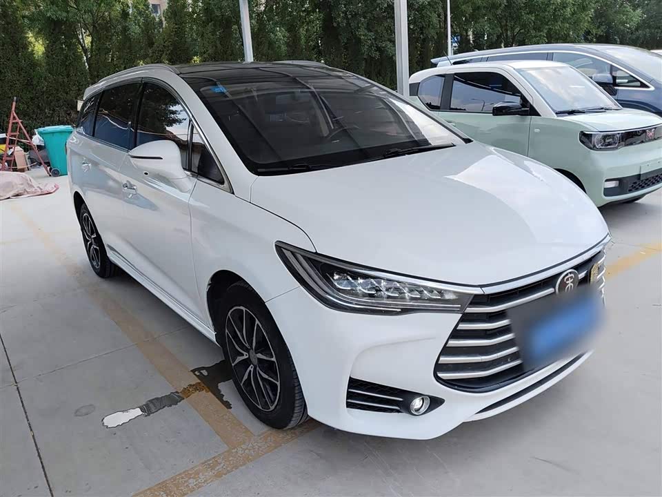 BYD Song MAX BYD Song MAX
