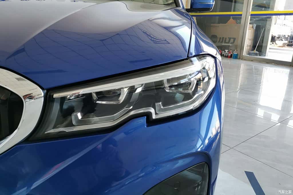 BMW 3 Series, 2020 все фото
