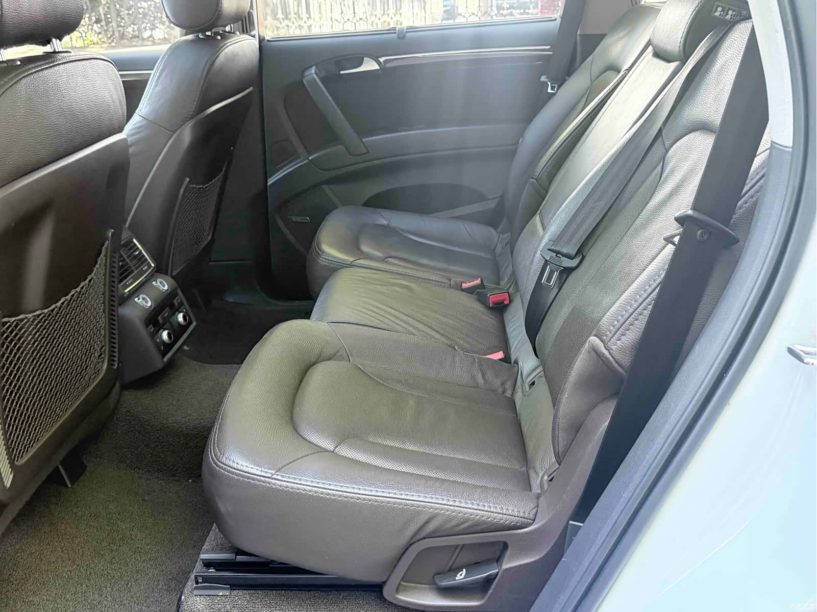 Audi Q7, 2015 10