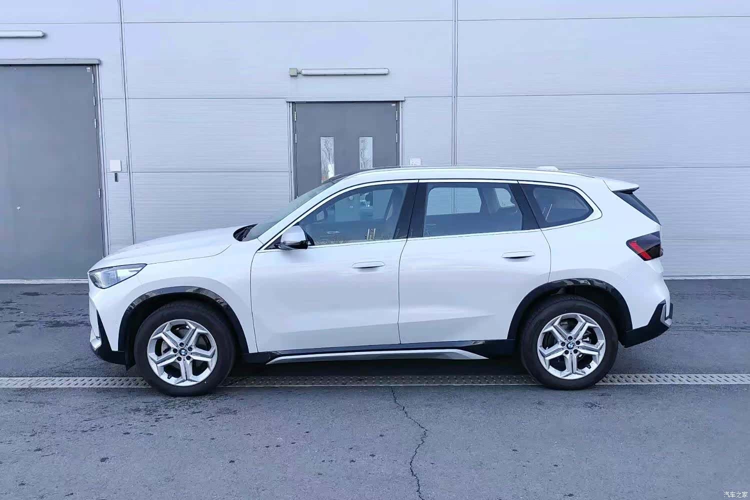 BMW X1, 2025 4