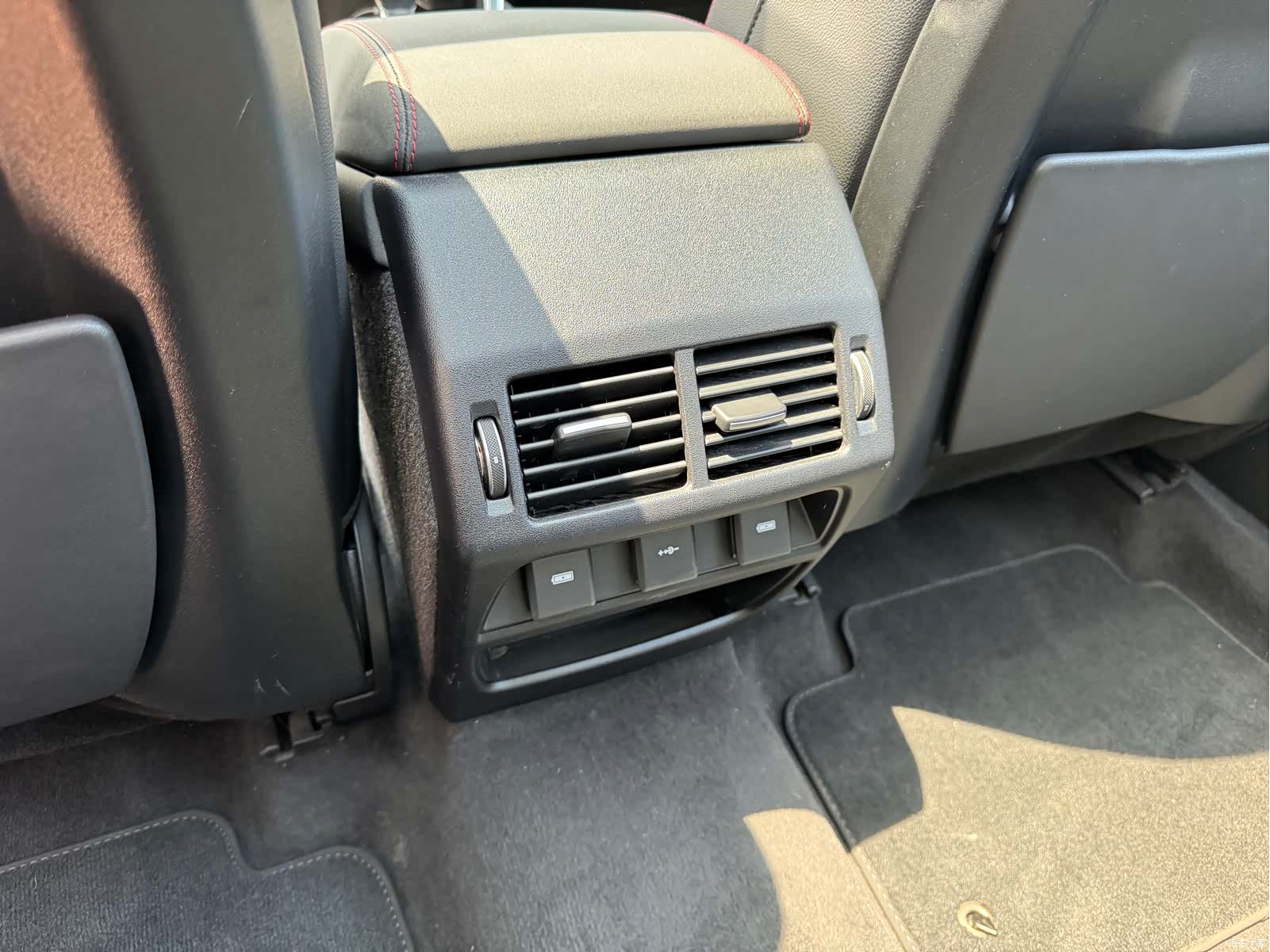 Land Rover Discovery, 2021 18