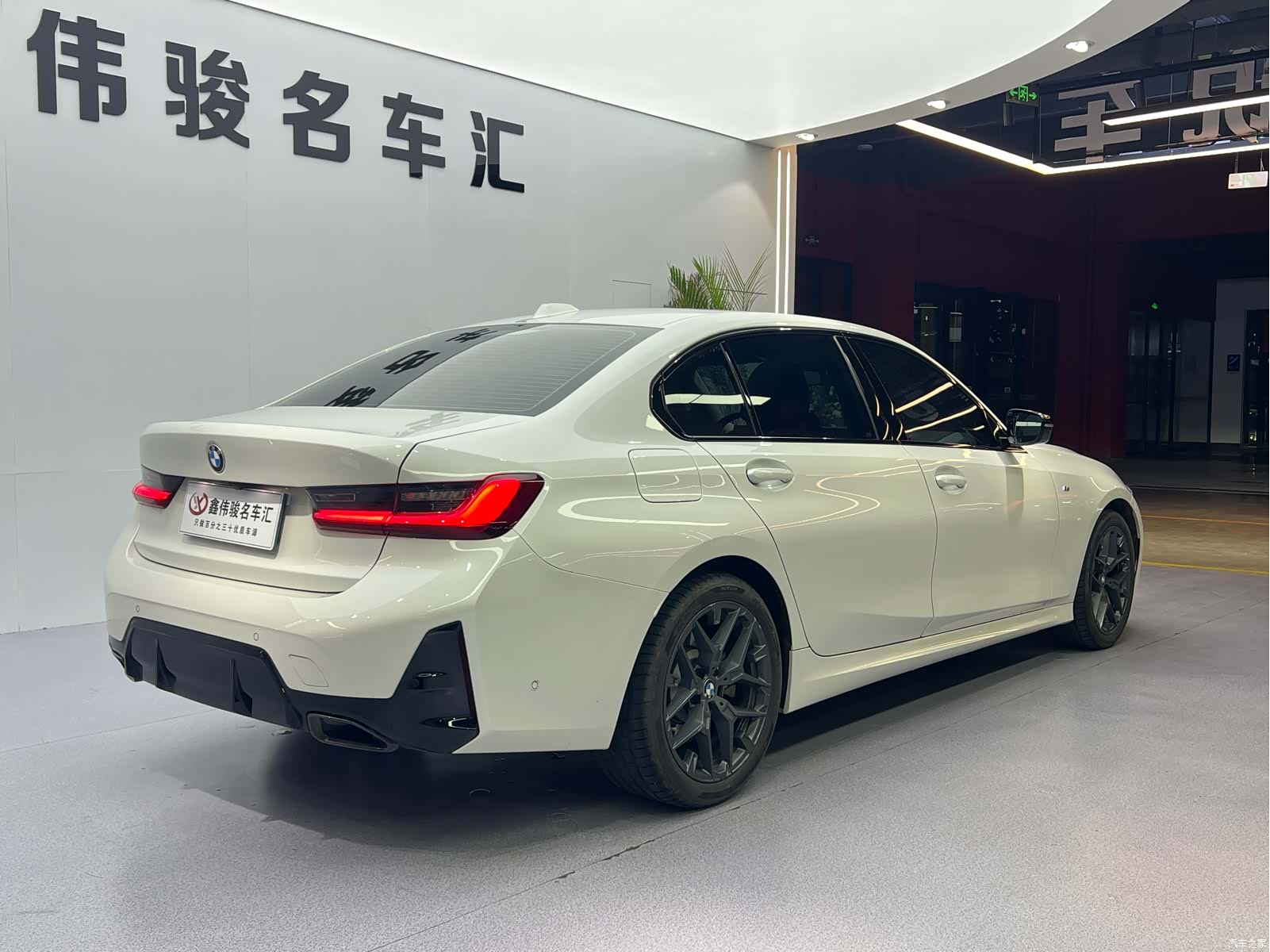 BMW 3 Series, 2025 18