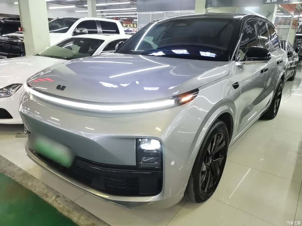 Li Auto L8, 2023 1