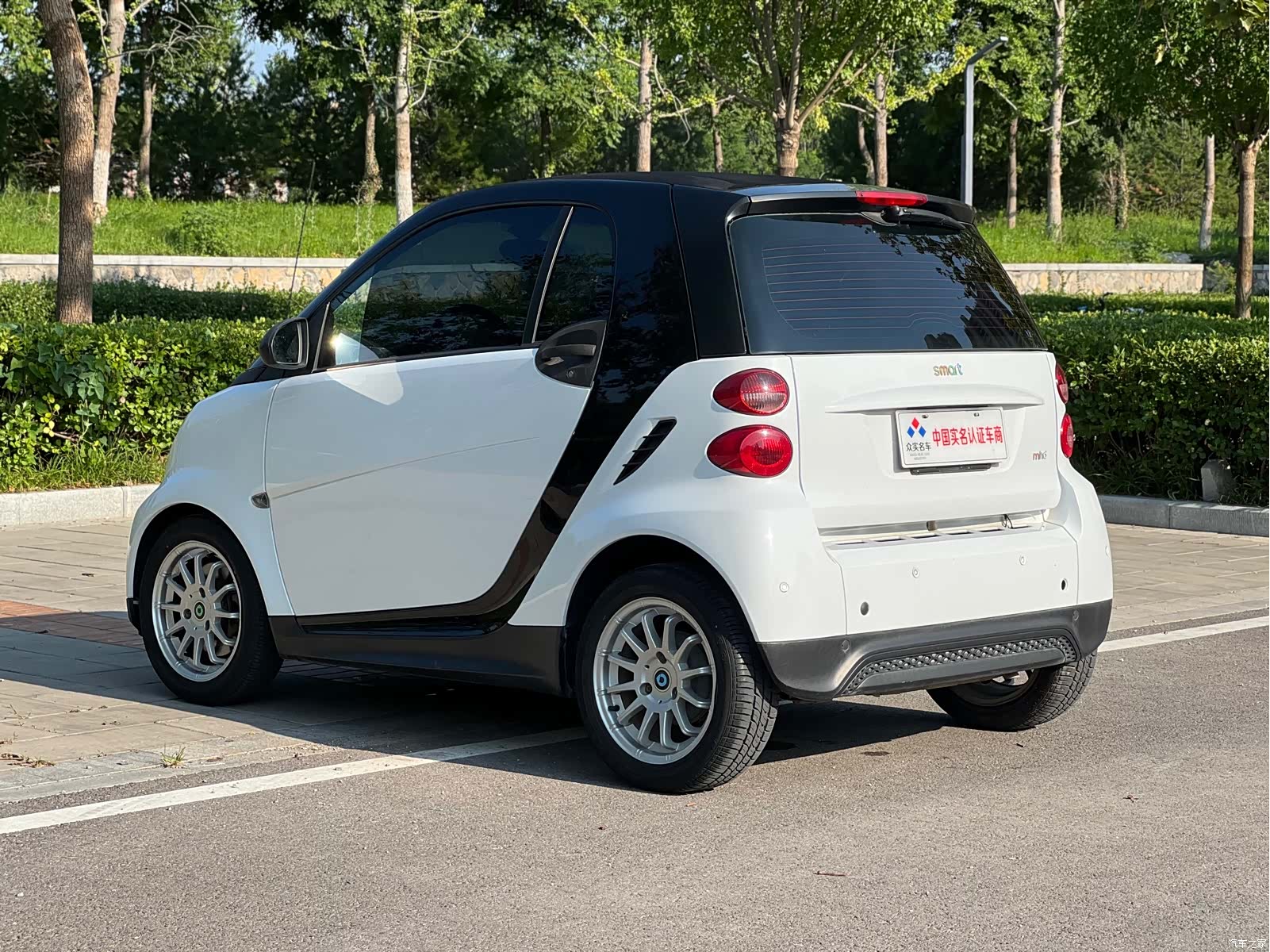 Smart Fortwo, 2015 23