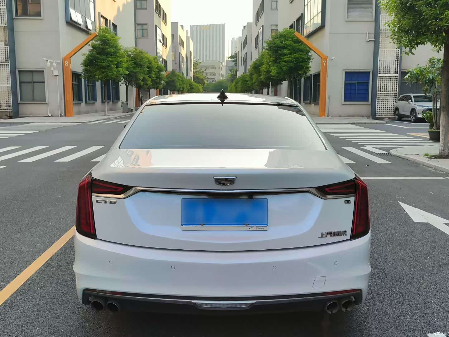 Cadillac CT6, 2020 все фото