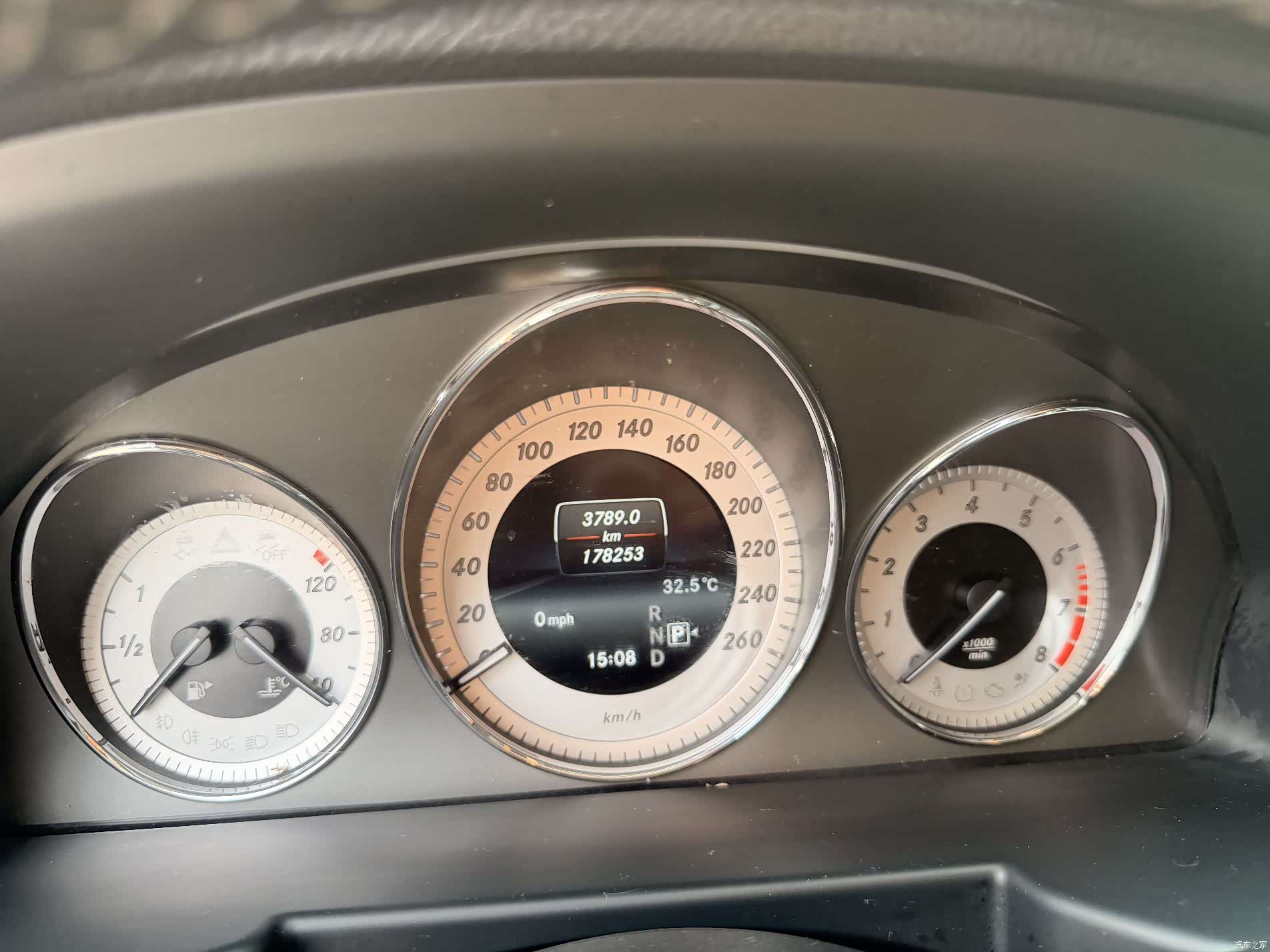 Mercedes-Benz GLK-Class, 2014 24
