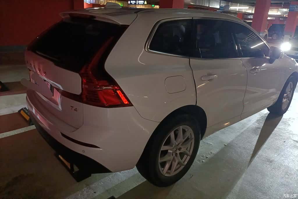 Volvo XC60, 2018 3