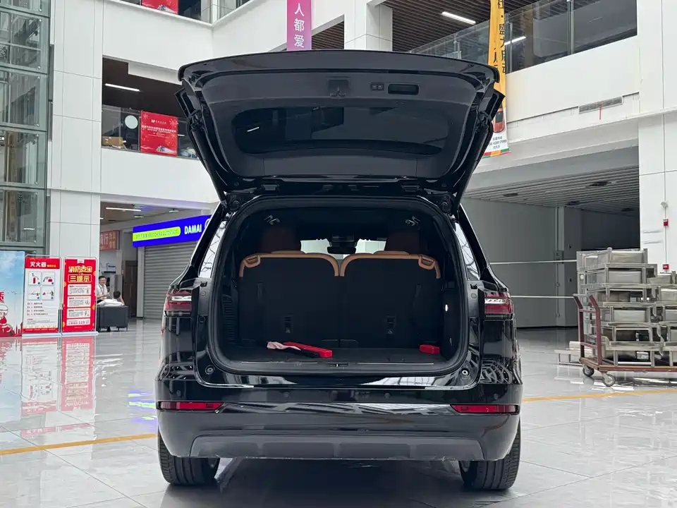 Li Auto Ideal ONE