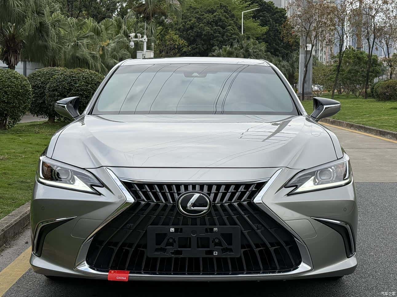 Lexus ES, 2024 8