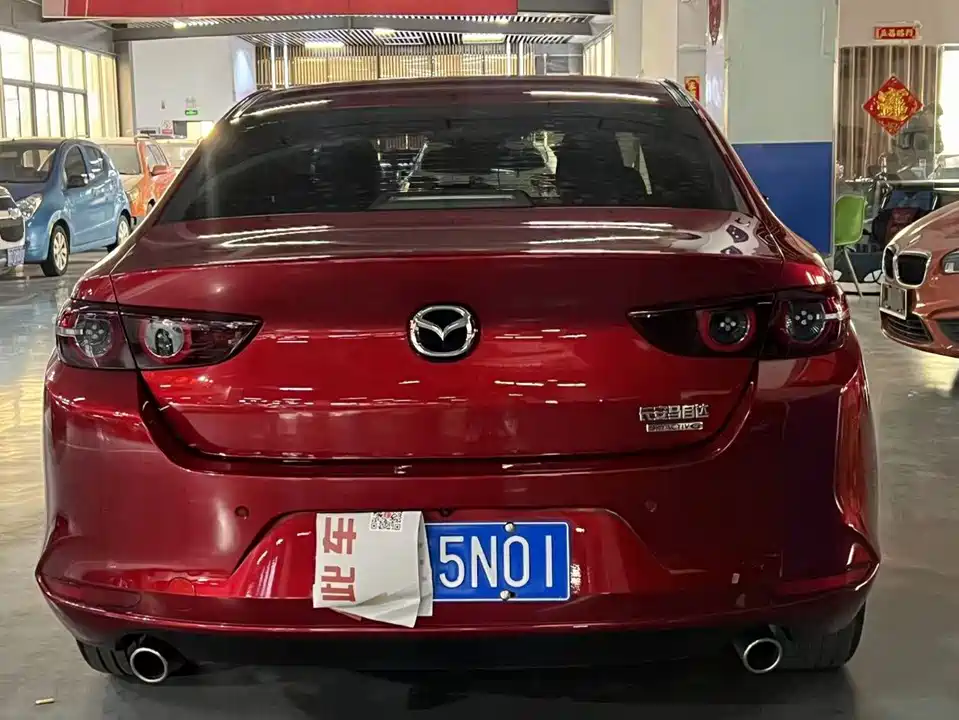 Mazda 3 Angkesaila