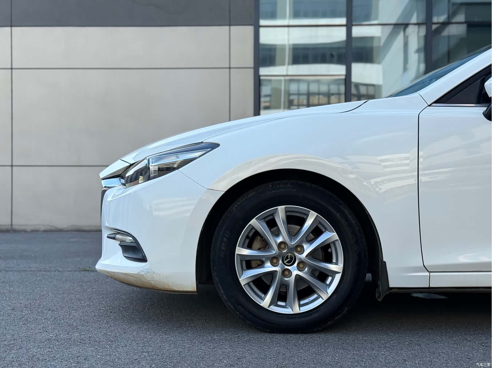 Mazda Mazda3, 2017 8