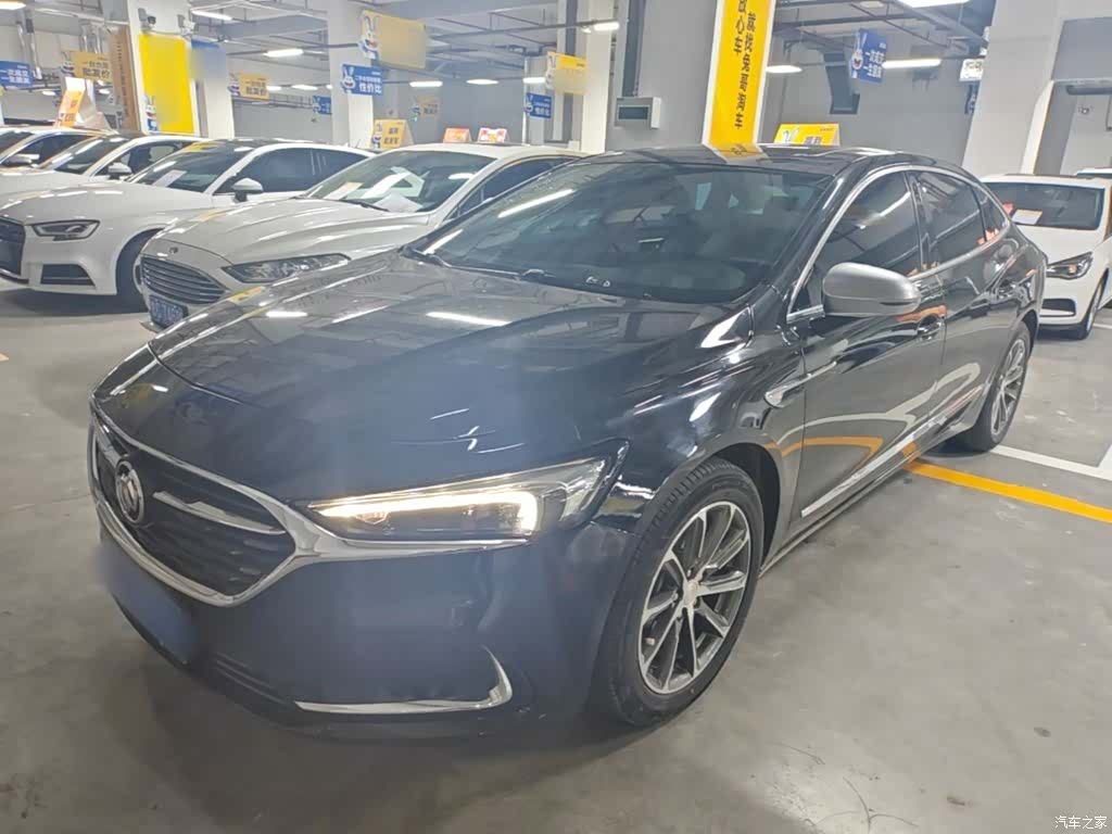 Buick LaCrosse, 2022 2