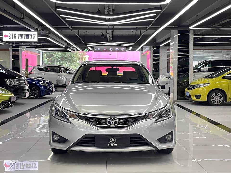Toyota Reiz Toyota Reiz