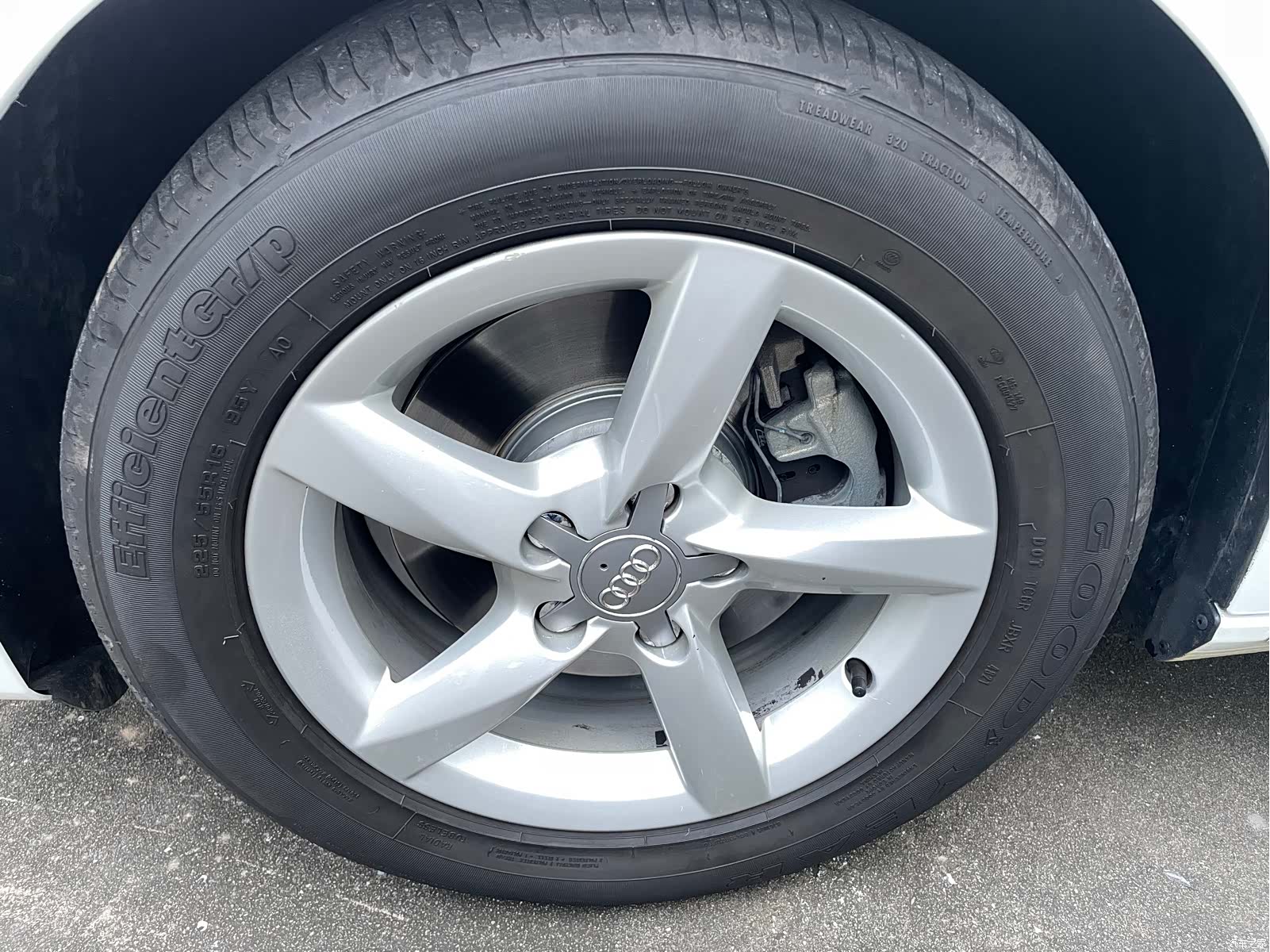 Audi A4L, 2014 15