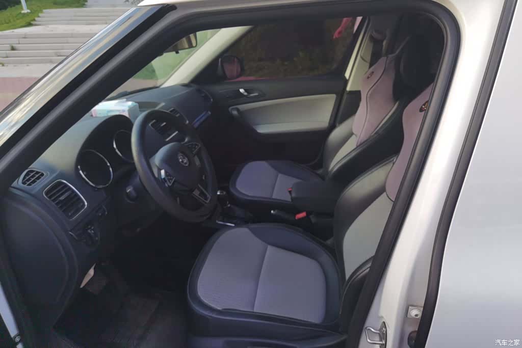 Skoda Yeti, 2017 9