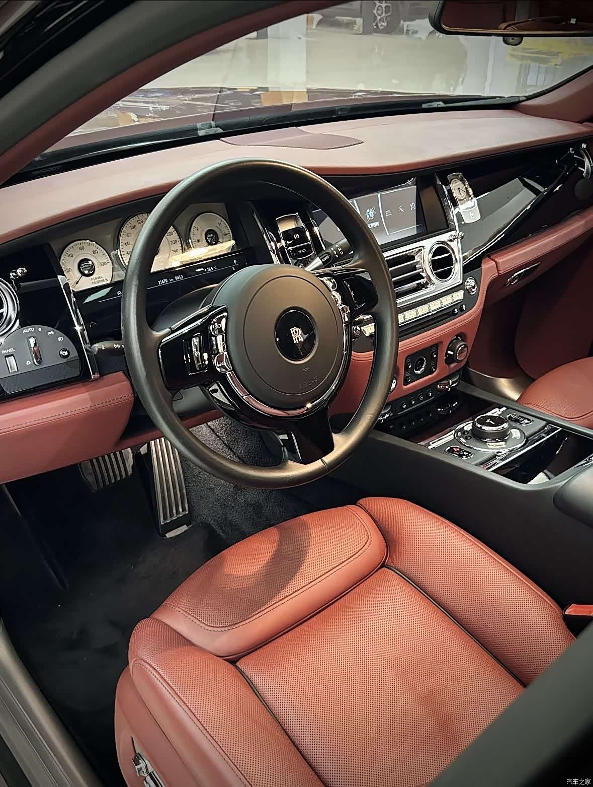 Rolls-Royce Ghost, 2019 4