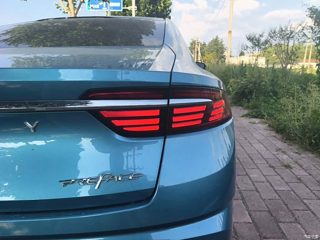 Geely Preface, 2021 8