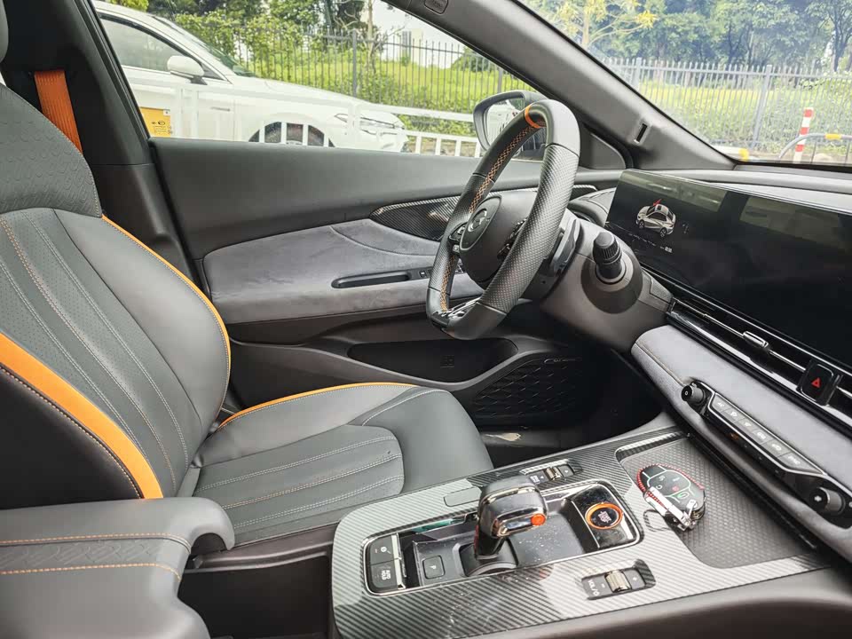 Trumpchi Shadow Leopard