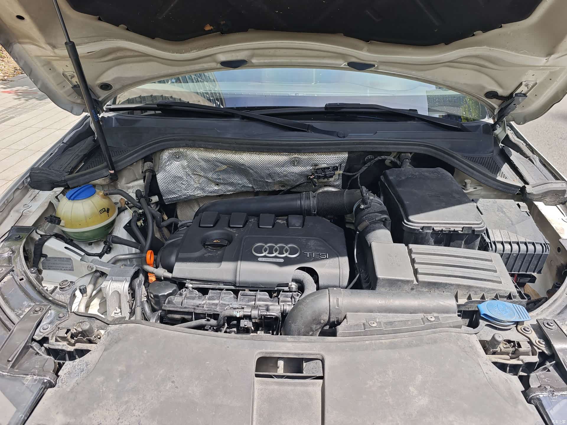 Audi Q3, 2013 16
