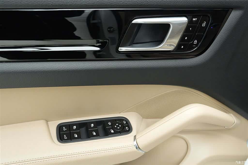 Porsche Cayenne, 2021 16