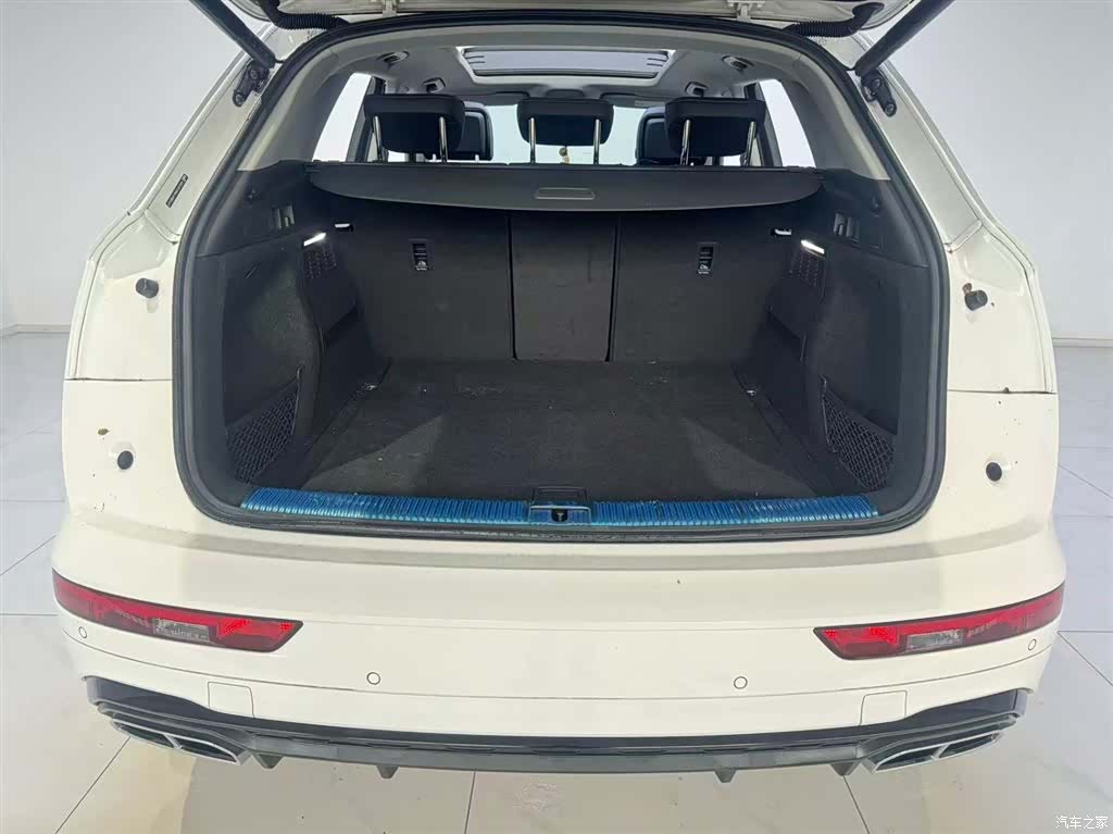 Audi Q5L, 2023 6