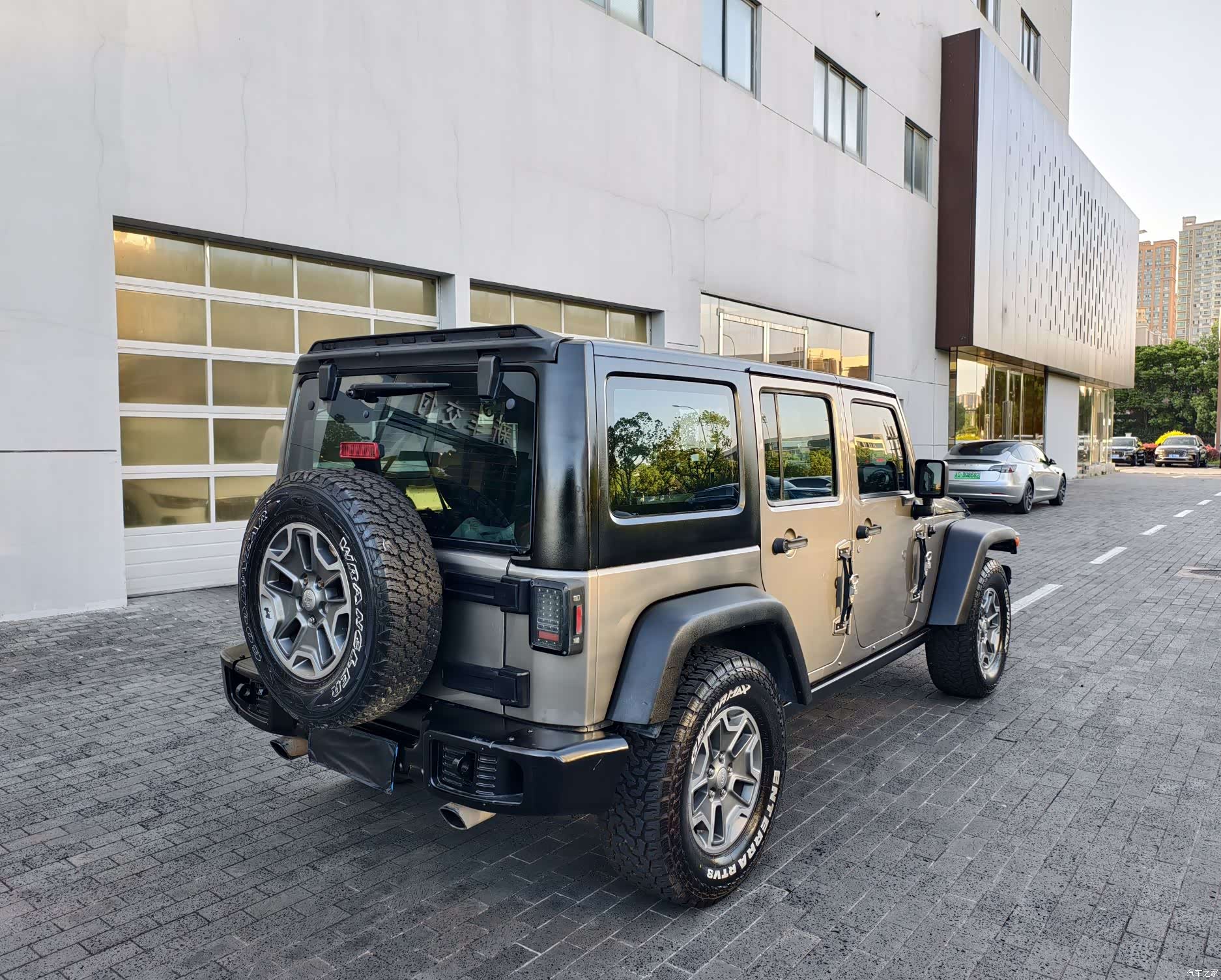 Jeep Wrangler, 2014 все фото
