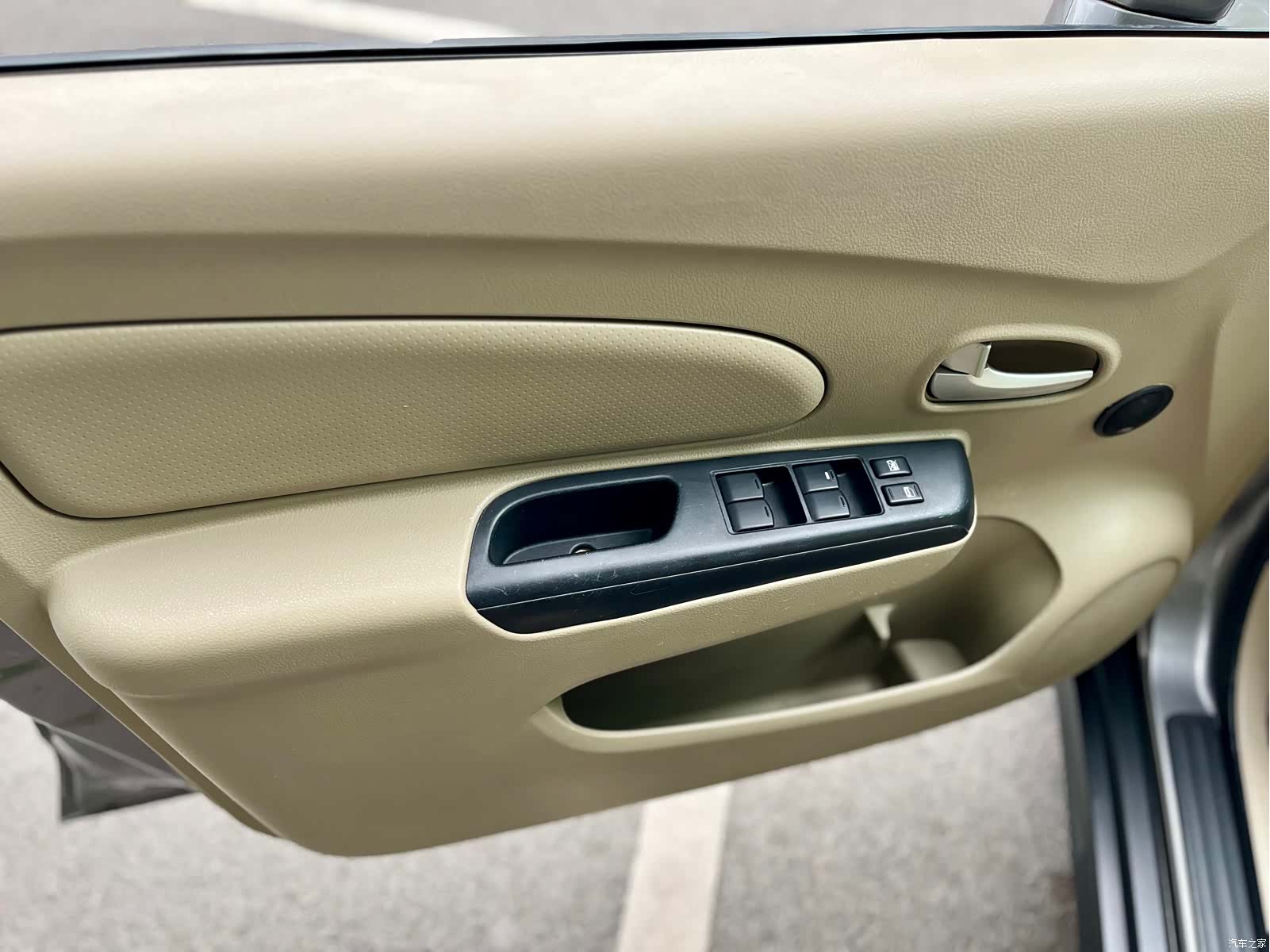 Nissan D50, 2015 23