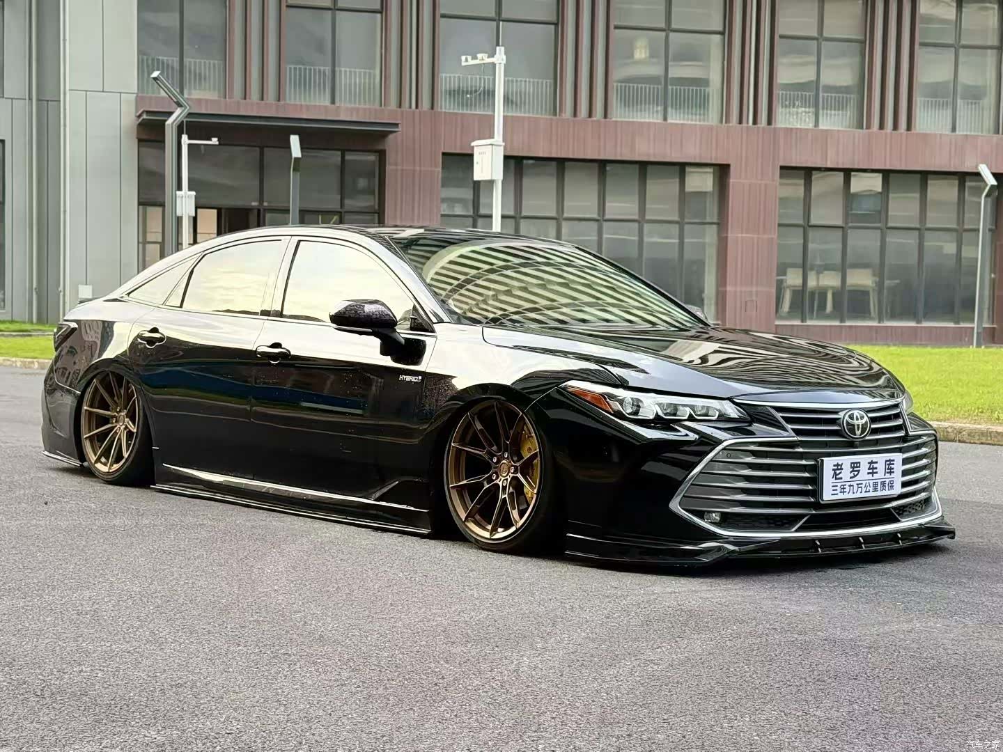 Toyota Avalon, 2022 3