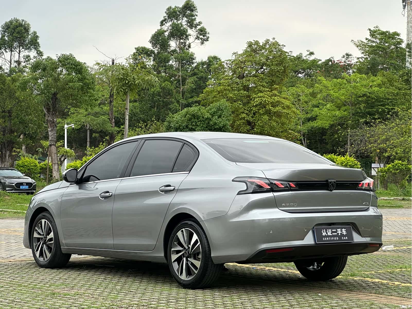 Peugeot 408, 2023 27