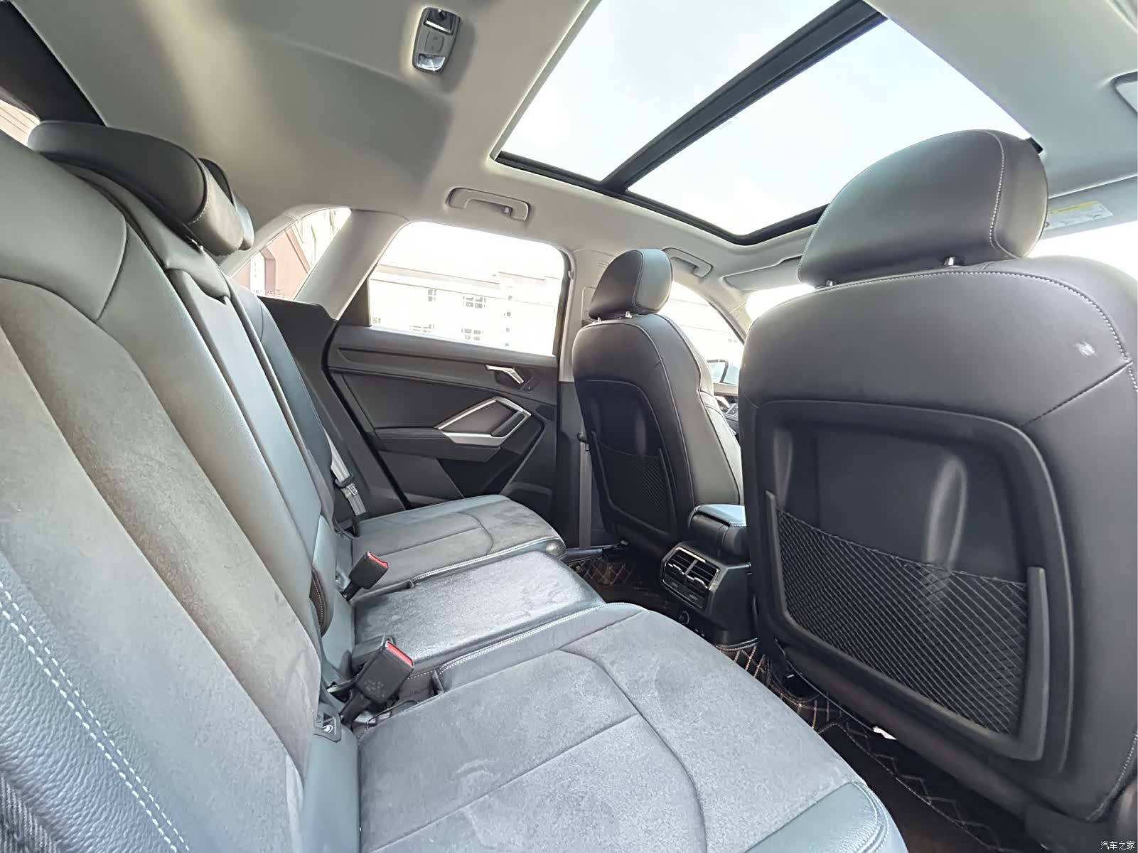 Audi Q3, 2022 9