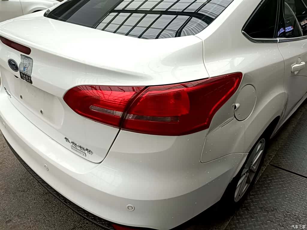Ford Focus, 2016 8