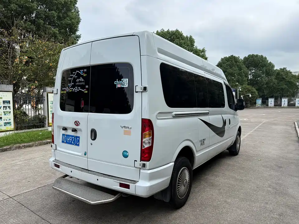 MAXUS Xintu V80
