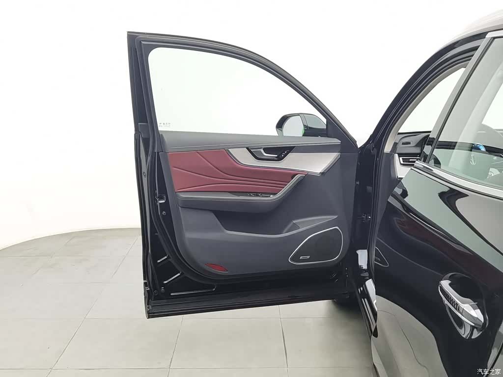 Hongqi HS5, 2024 8