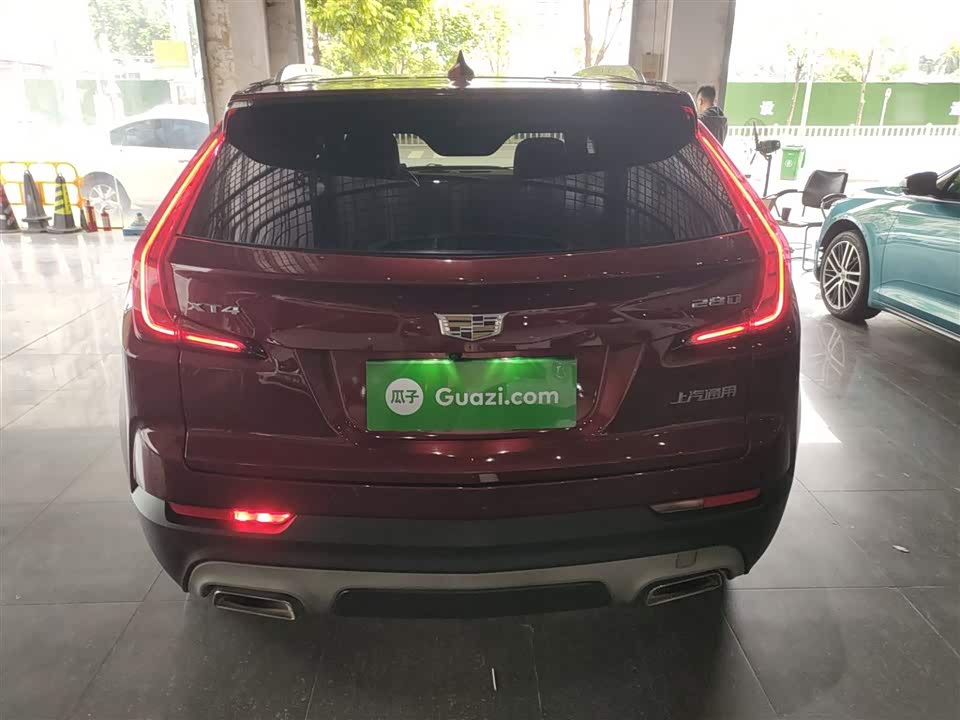 Cadillac XT4