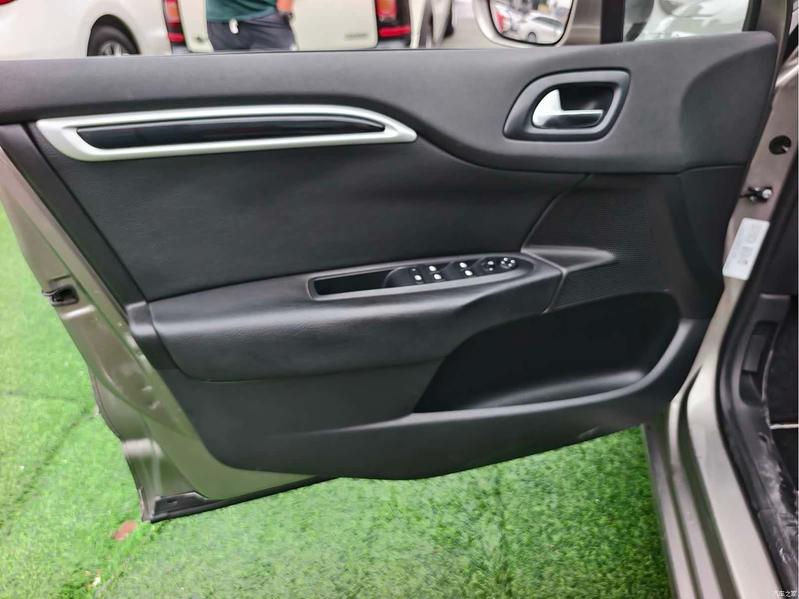 Citroen C4, 2013 7