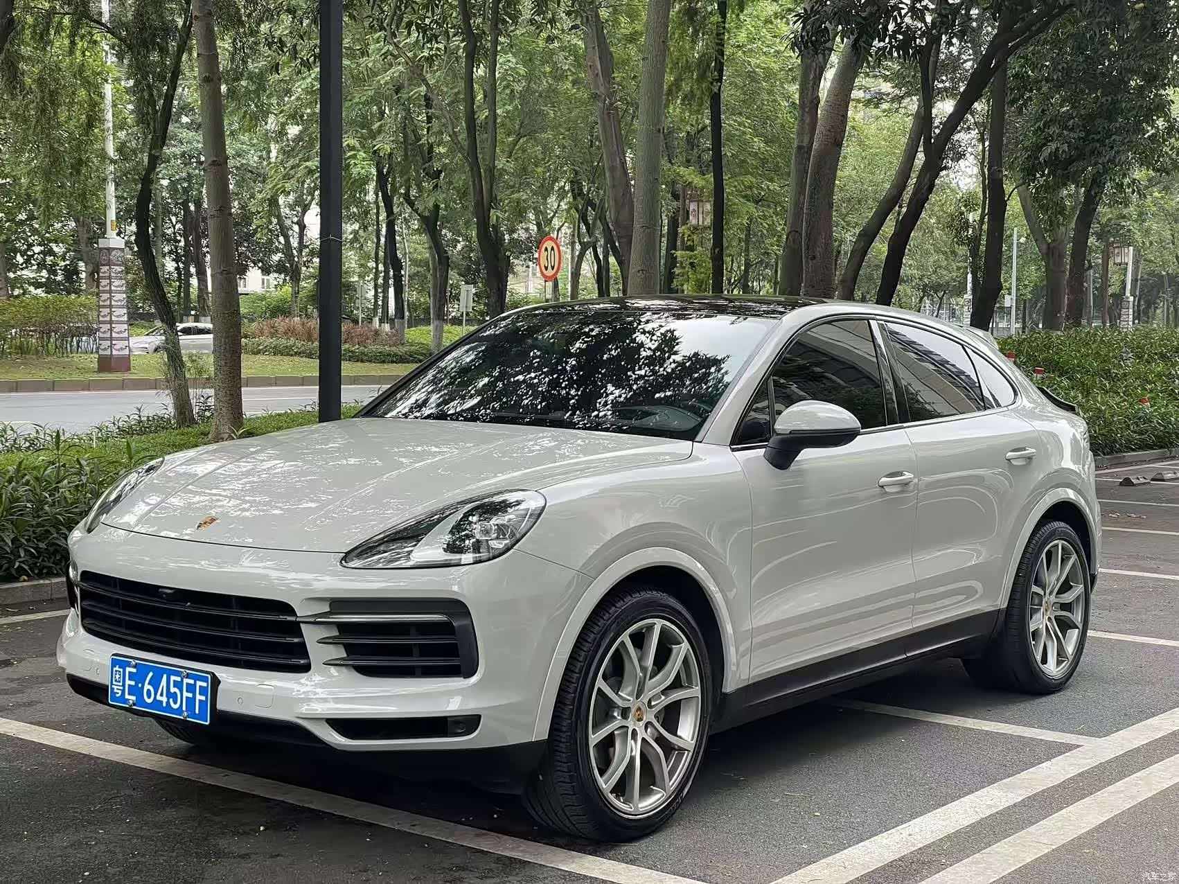 Porsche Cayenne, 2021 1