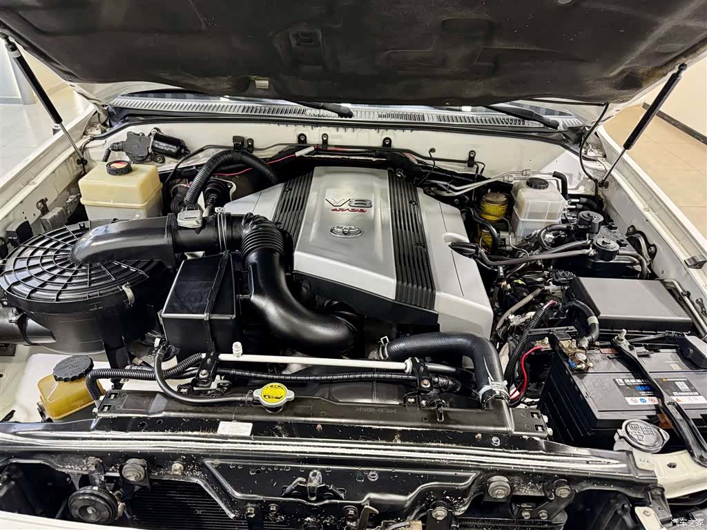 Toyota Land Cruiser, 2006 10