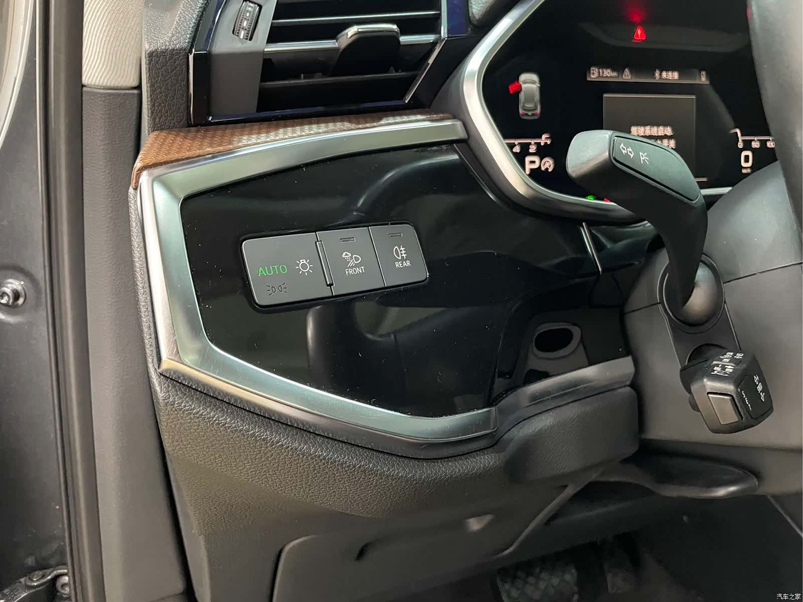 Audi Q3, 2022 8
