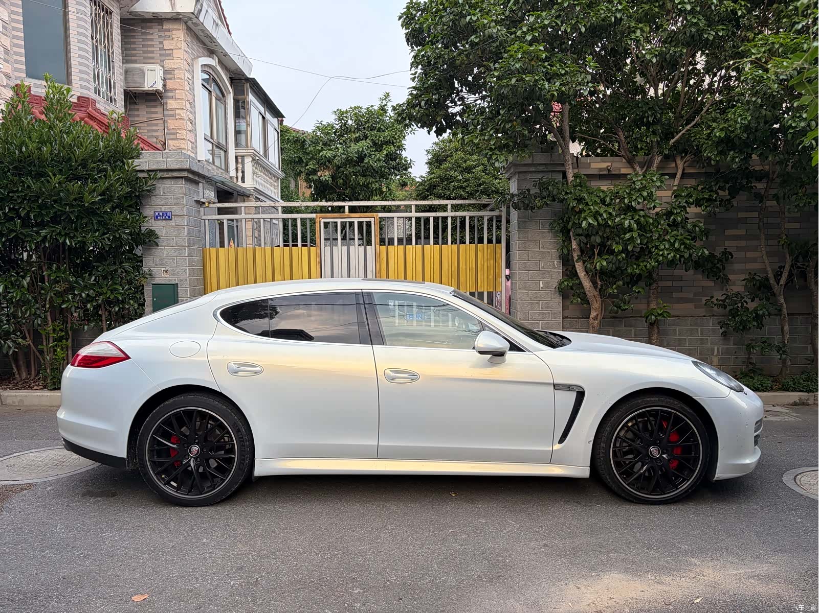 Porsche Panamera, 2013 3