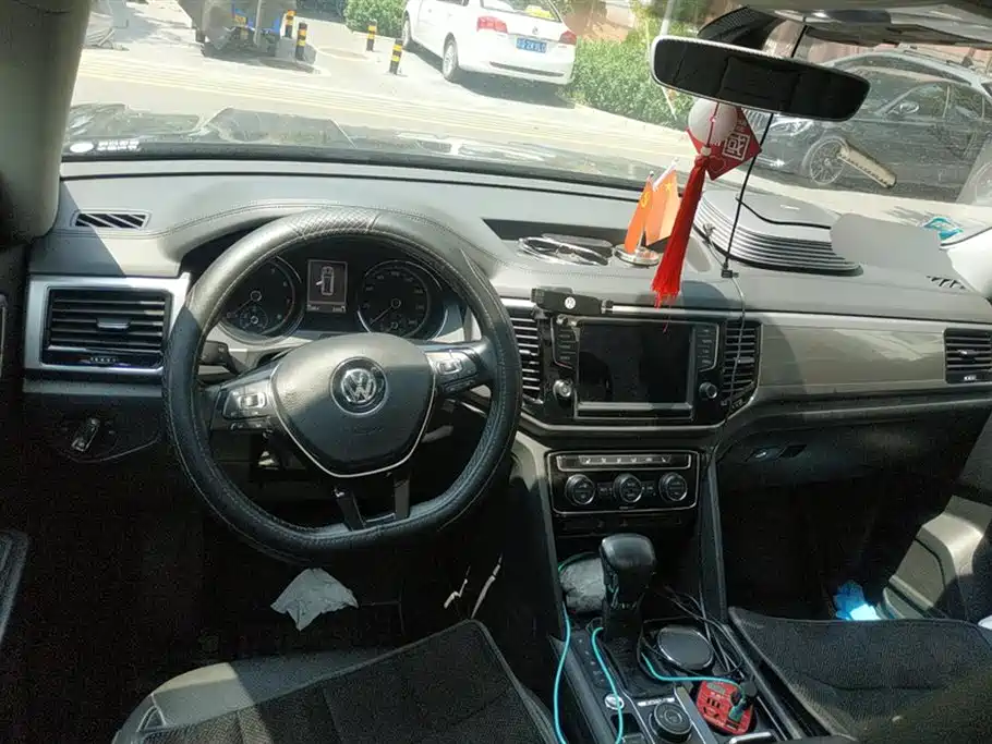 Volkswagen Tourang Volkswagen Tourang