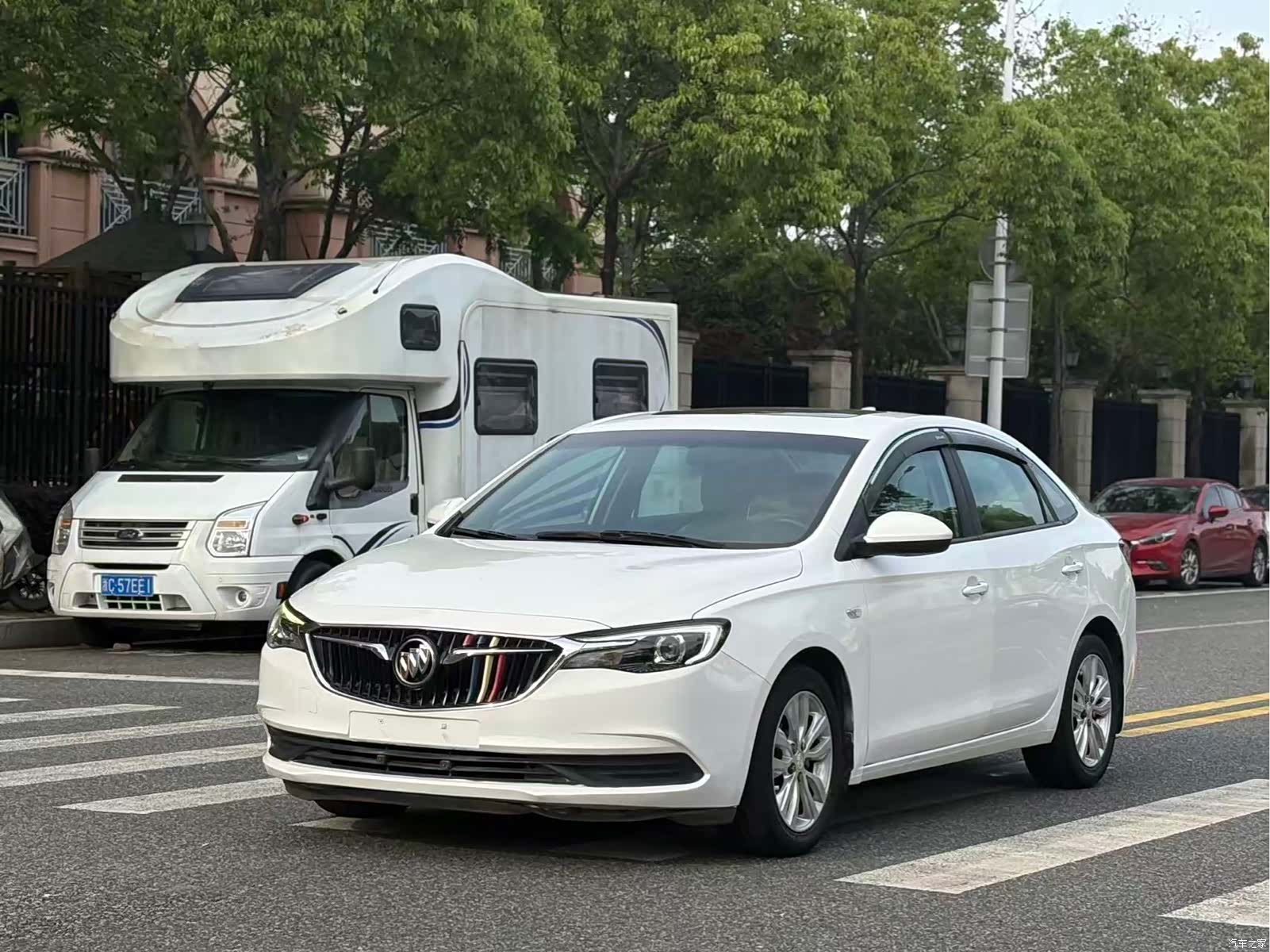 Buick V, 2018 3