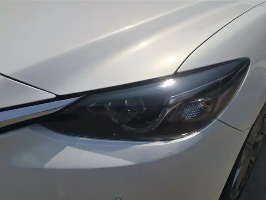 Mazda Atez