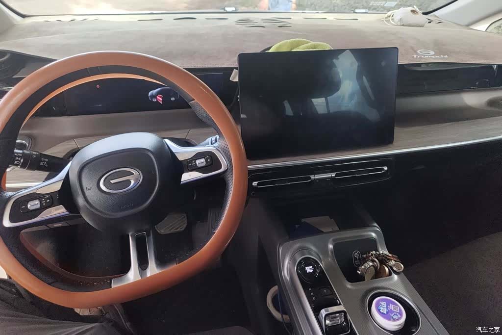 Trumpchi E8, 2025 12
