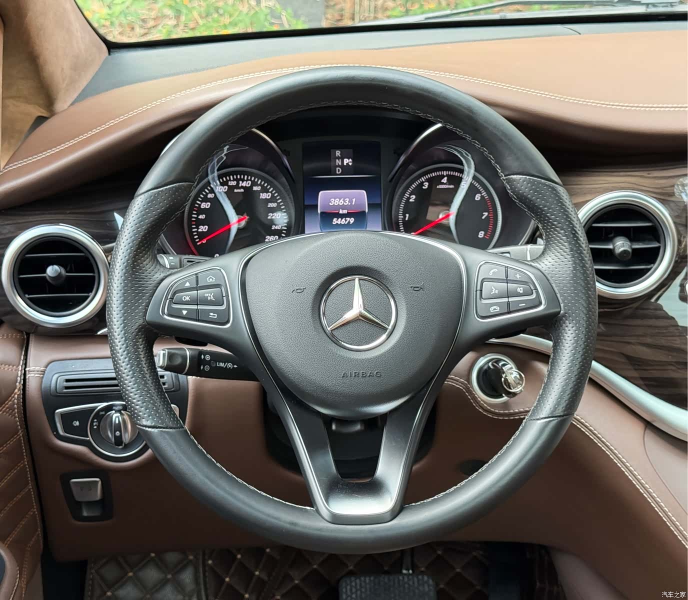 Mercedes-Benz V-Class, 2018 11