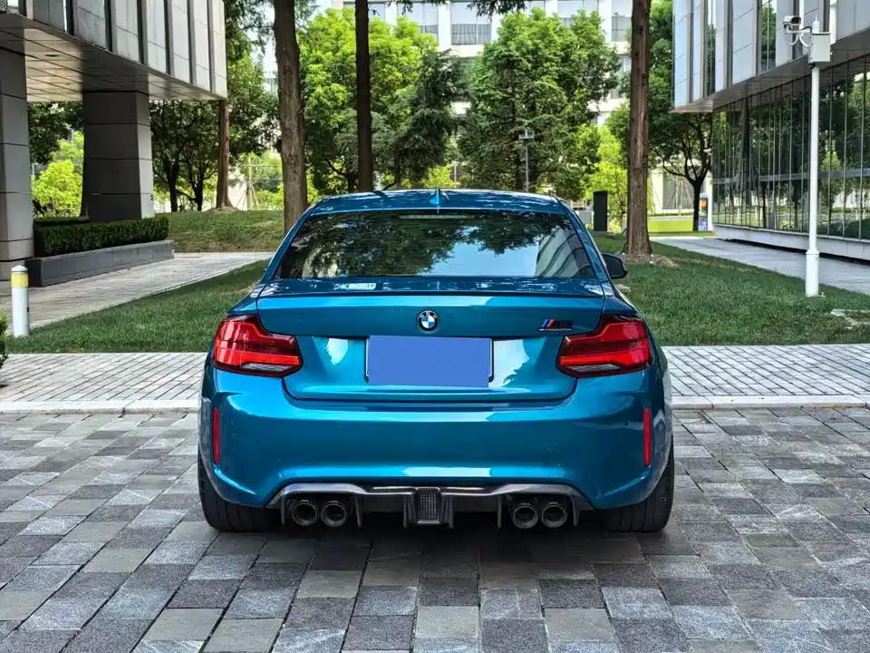 BMW M2