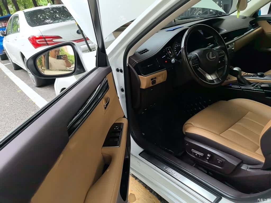 Lexus ES, 2017 14