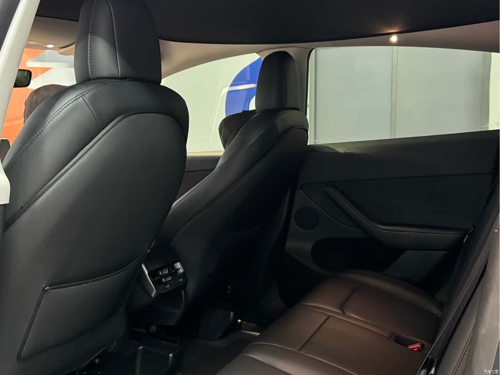Tesla Model Y, 2021 8