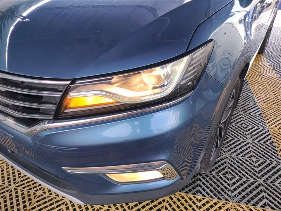 Roewe RX5 Roewe RX5